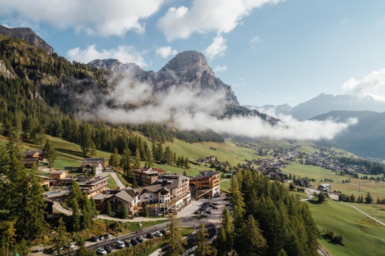 Hotel Kolfuschgerhof Mountain